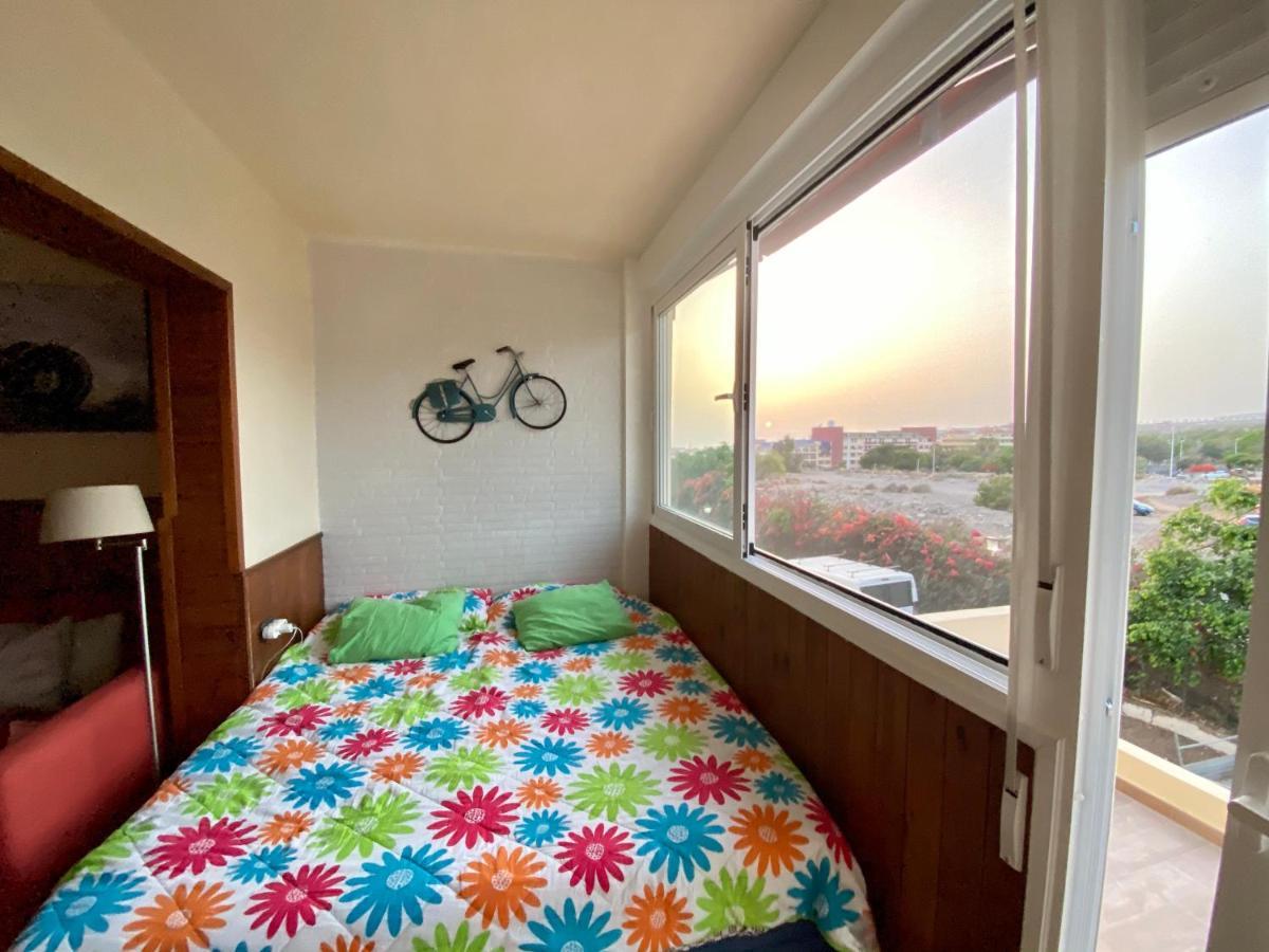 Loft Playa Torviscas,Garaje Gratis , Recien Reformado Costa Adeje (Tenerife) Bagian luar foto
